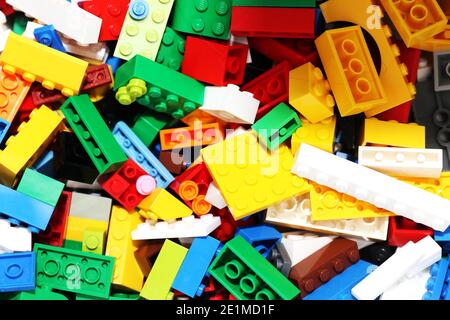 LEGO Bausteine Bild von Antony Thompson - tausend Wortmedien, KEINE VERKÄUFE, KEINE SYNDIZIERUNG. Kontakt für weitere Informationen Mob: 07775556610 Web: w Stockfoto