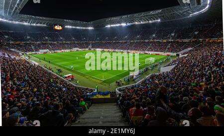 Lemberg, Ukraine - 14. April 2016: UEFA Europe League, FC Shakhtar Donetsk (Ukraine) - SC Braga (Portugal) Stockfoto