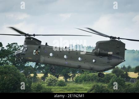 Ein Chinook Hubschrauber am Flughafen Exeter. Stockfoto