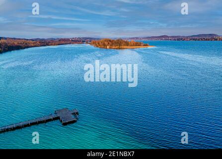 Wörth Insel oder Mausinsel im Wörthsee bei Bachern, Fuenfseenland, Oberbayern, Bayern, Deutschland, Europa Stockfoto