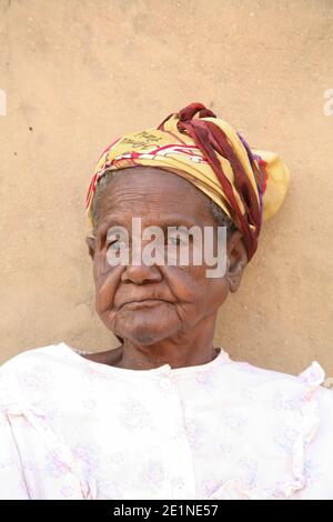 Porträt einer blinden, älteren Dame, Nord-Ghana, Westafrika Stockfoto