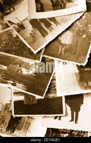 Bristol, UK - 5. Januar 2021: Genealogie und Familiengeschichte. Alte Fotografien von ca. 1920-1950. Stockfoto