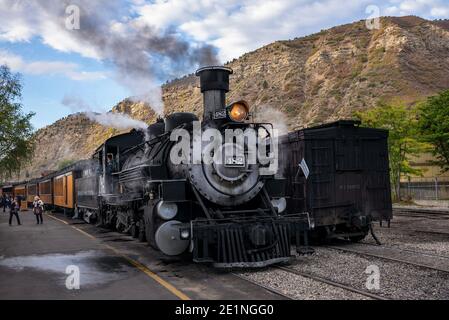 Rio Grande Dampflokomotive 482 der Durango und Silverton Schmalspurbahn (D&SNG) ab Durango Station, Colorado, USA Stockfoto