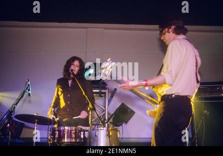 Low Performing at All Tomorrows Parties A.T.P 20th April 2002, Camber Sands, Rye, West Sussex, England, Vereinigtes Königreich. Stockfoto