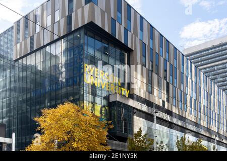 Toronto, Kanada-9. November 2020: Das Gebäude der Ryerson University wird in der Innenstadt von Toronto, Kanada, gezeigt. Stockfoto