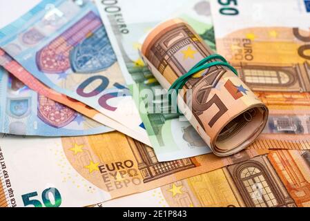 Ukraine. Januar 2021. In diesem Foto Abbildung 10, 50 und 20 Euro Banknoten zu sehen. Kredit: SOPA Images Limited/Alamy Live Nachrichten Stockfoto