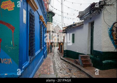 Bogotas berühmter Chorro de Quevedo wird als leer angesehen, da Bogota in eine 4-tägige strenge Quarantäne eintritt. In Bogota, Kolumbien am 8. Januar nach ICU Bed occupati Stockfoto