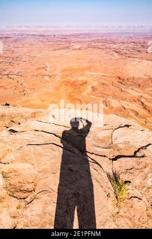 Shadow Selfie in Needles Overlook, einem Erholungsgebiet von BLM, Utah, USA. Stockfoto