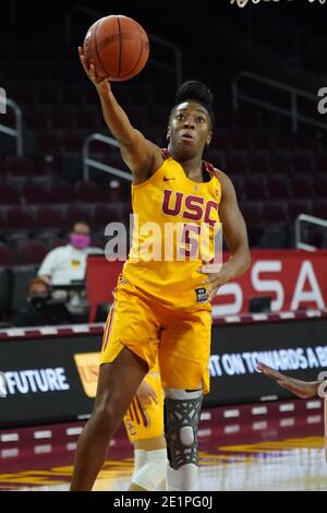 Südkalifornien Trojaner Jordan Sanders (5) schießt den Ball Gegen die Utah Utes in der ersten Hälfte während einer NCAA College Frauen Basketba Stockfoto