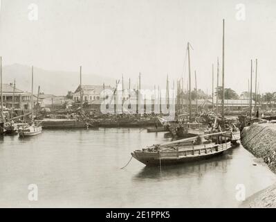 Vintage 19. Jahrhundert Foto: Japan c.1880s - Boote in kobe Harbour. Stockfoto