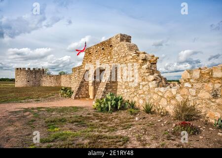 Presidio von San Saba, spanische Kolonialfestung, est. 1757, rekonstruiert 2011, bei Menard, Edwards Plateau, Texas, USA Stockfoto