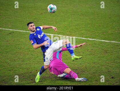 Gelsenkirchen, Deutschland. 09. Jan 2021. firo: 09.01.2021 Fußball: 1. Bundesliga, Saison 2020/21 FC Schalke 04 - TSG Hoffenheim Ralf Fahrmann, Parade Credit: FrankPeters/Witters/Pool/via firoportsphoto zur Verwendung weltweit/dpa/Alamy Live News Stockfoto