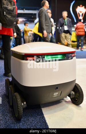 Raumschiff-Lieferroboter, ausgestellt auf der CES, Consumer Electronics Show, der weltweit größten Messe Las Vegas, NV, USA Stockfoto