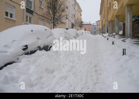 Schneetag in San Lorenzo de El Escorial, Madrid. Stockfoto