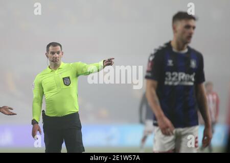 Brentford, Großbritannien. Januar 2021. LONDON, ENGLAND. 9. JANUAR Robinson schaut während des FA Cup-Spiels zwischen Brentford und Middlesbrough im Brentford Community Stadium, Brentford am Samstag, 9. Januar 2021. (Quelle: Federico Maranesi) Quelle: MI News & Sport /Alamy Live News Stockfoto