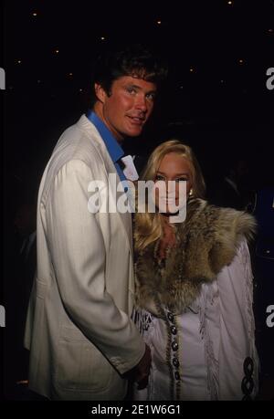 CATHERINE HICKLAND mit David Hasselhoff f2545 Credit: Ralph Dominguez/MediaPunch Stockfoto