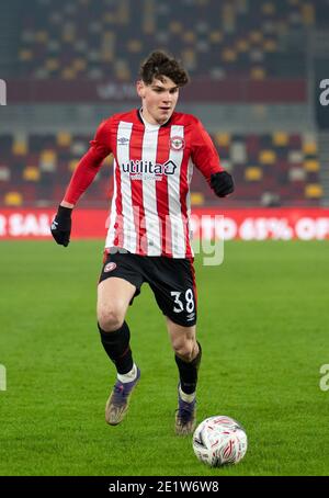 Brentford, Großbritannien. Januar 2021. Brentford Isaac Fletcher während des FA Cup 3. Runde hinter verschlossenen Türen Spiel zwischen Brentford und Middlesbrough im Brentford Community Stadium, Brentford, England am 9. Januar 2021. Foto von Andrew Aleksiejczuk/Prime Media Images. Kredit: Prime Media Images/Alamy Live Nachrichten Stockfoto