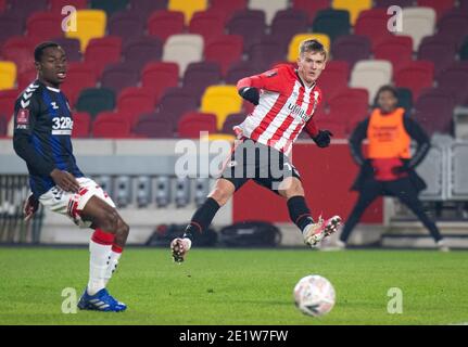 Brentford, Großbritannien. Januar 2021. Brentford Marcus Forss während des FA Cup 3. Runde hinter verschlossenen Türen Spiel zwischen Brentford und Middlesbrough im Brentford Community Stadium, Brentford, England am 9. Januar 2021. Foto von Andrew Aleksiejczuk/Prime Media Images. Kredit: Prime Media Images/Alamy Live Nachrichten Stockfoto