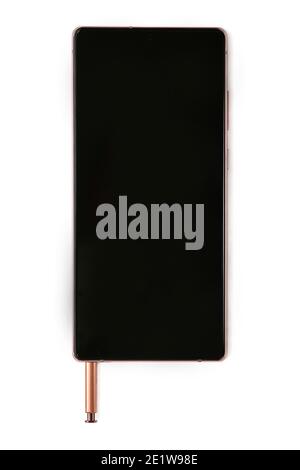 Surgut, Chanty-Mansiyskiy avtonomnyy okrug, Russland - 27. Dezember 2020: Samsung Galaxy Note 20 Smartphone Bronze. Schwarzes Display eines Mobiltelefons mit einem aus dem Steckplatz ausgefahrenen Stift. Stockfoto
