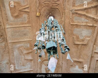 Phoneix, 2. JAN 2021 - Sonnenansicht der Cosanti Originals Stockfoto