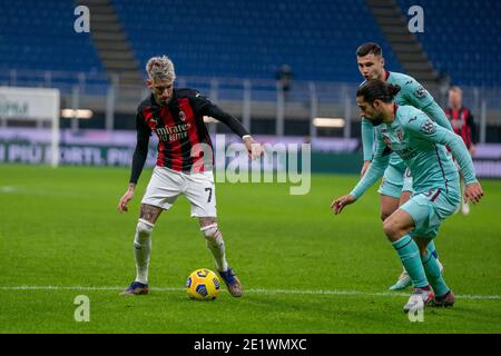 Mailand, Italien. Januar 2021. Samu Castillejo AC Mailand während AC Mailand vs Turin FC, italienische Fußballserie EIN Spiel in mailand, Italien, Januar 09 2021 Kredit: Unabhängige Fotoagentur/Alamy Live Nachrichten Stockfoto