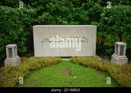 Familiengrab Millowitsch, Melaten-Friedhof, Aachener Straße, Lindenthal, Köln, Nordrhein-Westfalen, Deutschland Stockfoto