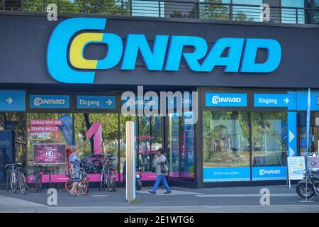 Conrad Electronic, Martin-Luther-Straße, Schöneberg, Berlin, Deutschland Stockfoto