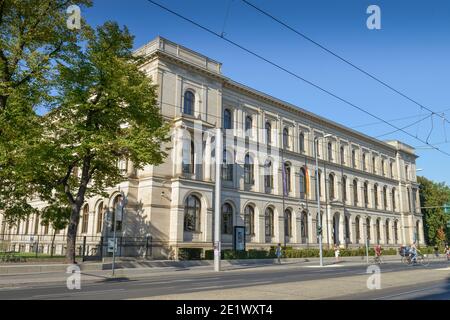 Bundesministerium Fuer Verkehr Und Digitale Infrastruktur, Invalidenstraße, Mitte, Berlin, Deutschland Stockfoto