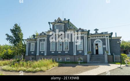 Russland, Irkutsk, August 2020: Das Haus-Museum von Trubetskoy. Irkutsk regionale historische und Gedenkstätte Museum der Dekabristen. Stockfoto