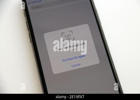 FaceID auf dem iPhone Stockfoto