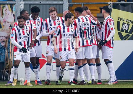 VENLO, NIEDERLANDE - 10. JANUAR: Jan-Arie van der Heijden von Willem II. Feiert das Tor (0:1) beim niederländischen Eredivisie-Spiel zwischen VVV Venlo und Willem II am 10. Januar 2021 in De Koel in Venlo, Niederlande (Foto: Broer van den Boom/BSR AgencyOrange BilderAlamy Live News) Stockfoto