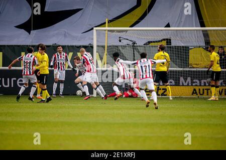 VENLO, NIEDERLANDE - 10. JANUAR: Jan-Arie van der Heijden von Willem II. Feiert das Tor (0:1) beim niederländischen Eredivisie-Spiel zwischen VVV Venlo und Willem II am 10. Januar 2021 in De Koel in Venlo, Niederlande (Foto: Broer van den Boom/BSR AgencyOrange BilderAlamy Live News) Stockfoto