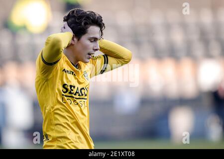 VENLO, NIEDERLANDE - JANUAR 10: (L-R): Simon Janssen vom VVV Venlo während des niederländischen Eredivisie-Spiels zwischen VVV Venlo und Willem II am Jan in De Koel Stockfoto