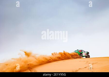 316 Seaidan Yasir (sau), Kuzmich Alexey (rus), Century, SRT Racing, Auto, Aktion während der 7. Etappe der Dakar 2021 zwischen Ha'il und Sakaka, in Saudi-Arabien am 10. Januar 2021 - Foto Florent Gooden / DPPI / LM Stockfoto