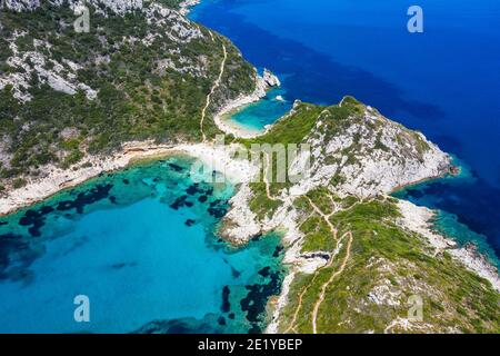 Korfu, Griechenland. Luftaufnahme des Strandes von Porto Timoni.