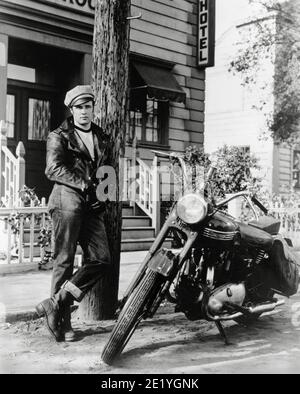Marlon Brando, 'The Wild One' 1953 Columbia / Aktenzeichen # 34082-030THA Stockfoto