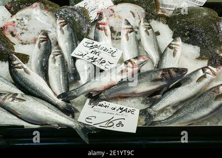 Rialto Fischmarkt, Mercato di Rialto in Venedig, Italien Stockfoto