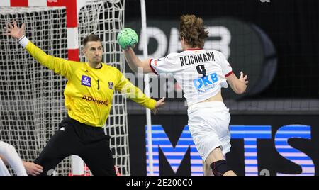 Köln, Deutschland. 10. Jan, 2021. firo: 10.01.2021, Handball: EHF Euro 2022 Qualifiers, Qualifikation, Nationalmannschaft Deutschland - Österreich Tobias REICHMANN, GER, Tor Quelle: dpa/Alamy Live News Stockfoto