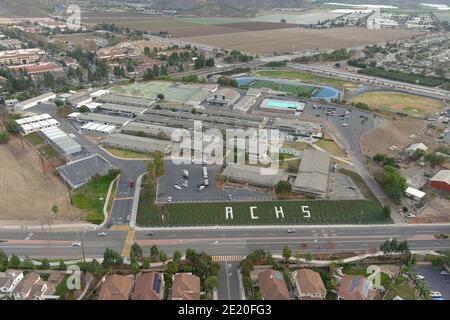 Eine Luftaufnahme der Adolfo Camarillo High School, Mittwoch, 6. Januar 2021, in Camarillo, Kalifornien. Stockfoto