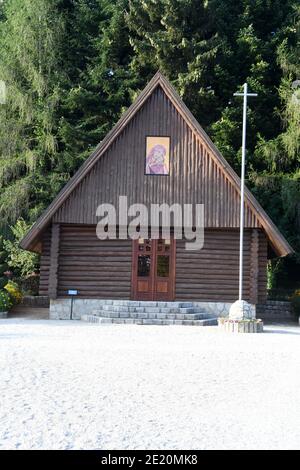 Mongiana, Vibo Valentia - Villa Vittoria - Kirche Credit: Giuseppe Andidero Stockfoto