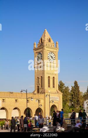 Irak, Kurdistan, Erbil. Uhrturm im Shar Park Stockfoto