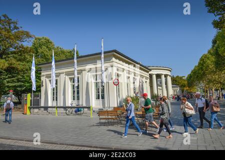 Touristeninformation, Elisenbrunnen, Friedrich-Wilhelm-Platz, Aachen, Nordrhein-Westfalen, Deutschland Stockfoto