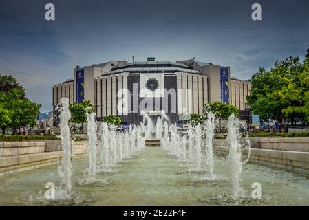 Springbrunnen, Nationaler Kulturpalast, Bulevard Bulgaria, Sofia, Bulgarien Stockfoto