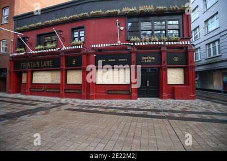 Belfast heute vor der Covid-19 Einschränkungen Picrure von Hugh Russell Stockfoto