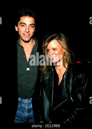 1989. Scott BAIO und Kay Lenz Quelle: Ralph Dominguez/MediaPunch Stockfoto