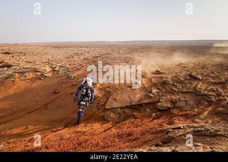 Neom, Saudi-Arabien. Januar 2021. 99 Vega Puerta Javier (esp), Yamaha, Pont Grup Yamaha, Original von Motul, Moto, Bike, Action Crash, Unfall während der 8. Etappe der Dakar 2021 zwischen Sakaka und Neom, in Saudi-Arabien am 11. Januar 2021 - Photo Frederic Le Floc&#039;h/DPPI/LM Credit: Gruppo Editoriale LiveMedia/Alamy Live News Stockfoto