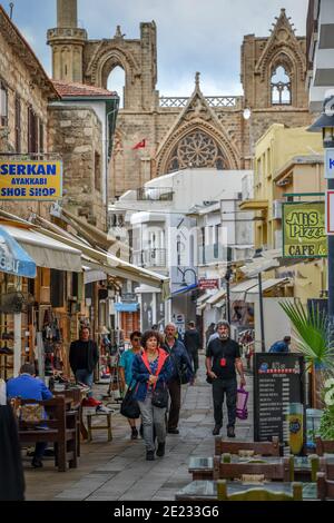 Altstadtgasse, Kathedrale St. Nikolaus, Lala-Moschee, Famagusta,Tuerkische Republik Nordzypern Stockfoto