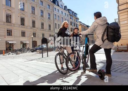 Radfahren in der Stadt Stockfoto