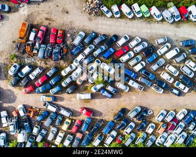 Luftaufnahme des Autoschrottplatzes Stockfoto