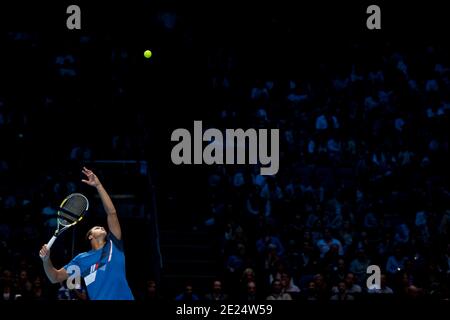 Jo-Wilfried Tsonga aus Frankreich im Einsatz bei der ATP World Tour-Finale Stockfoto